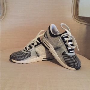 nike air max zero boys